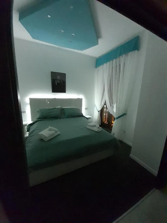 Tiffany & Babylon Luxury Stay Νάπολη 5*,  Ιταλία