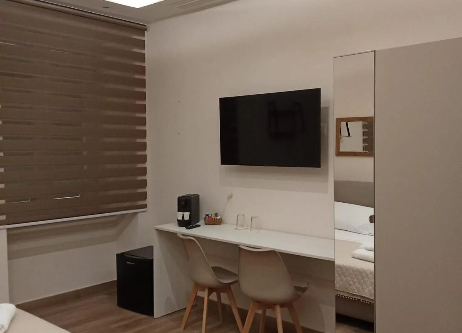 Tiffany & Babylon Luxury Stay Неаполь 5*,