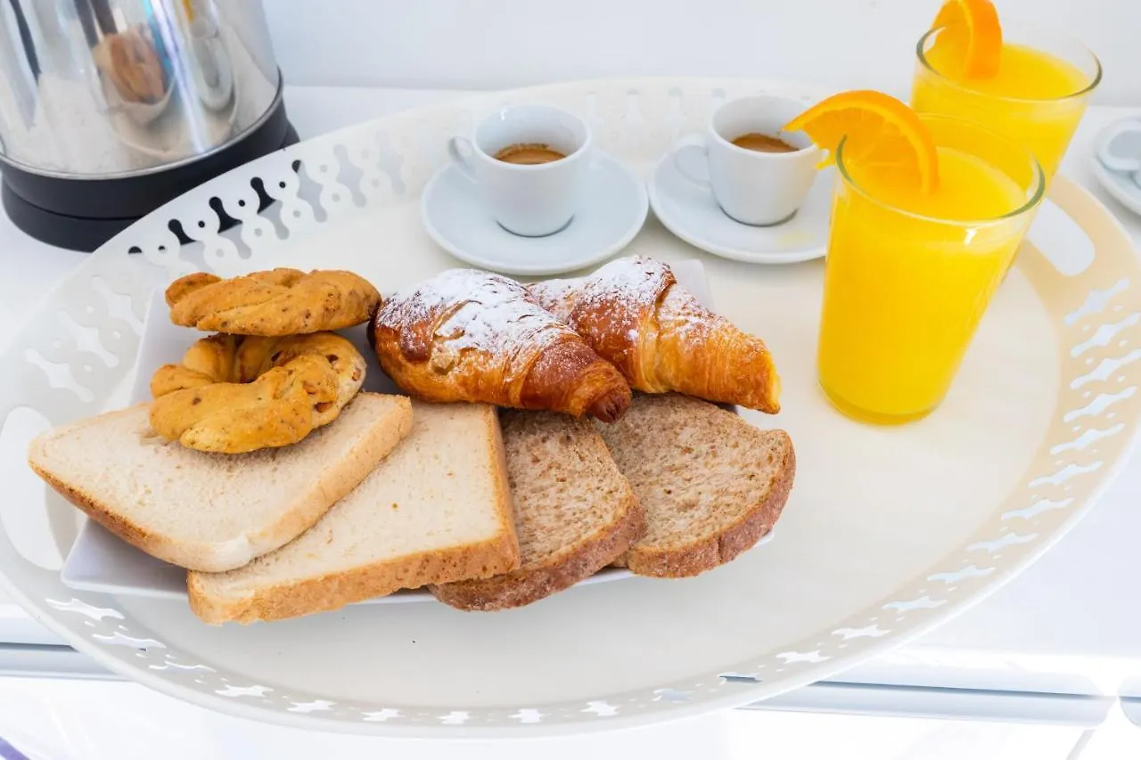 Апарт-отель Tiffany & Babylon Luxury Stay Неаполь