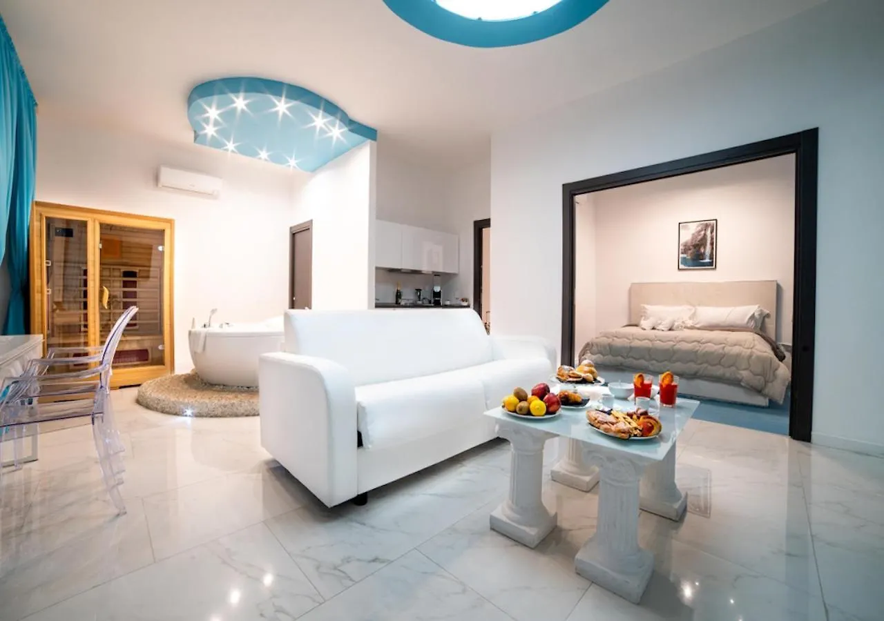 Tiffany & Babylon Luxury Stay Неаполь
