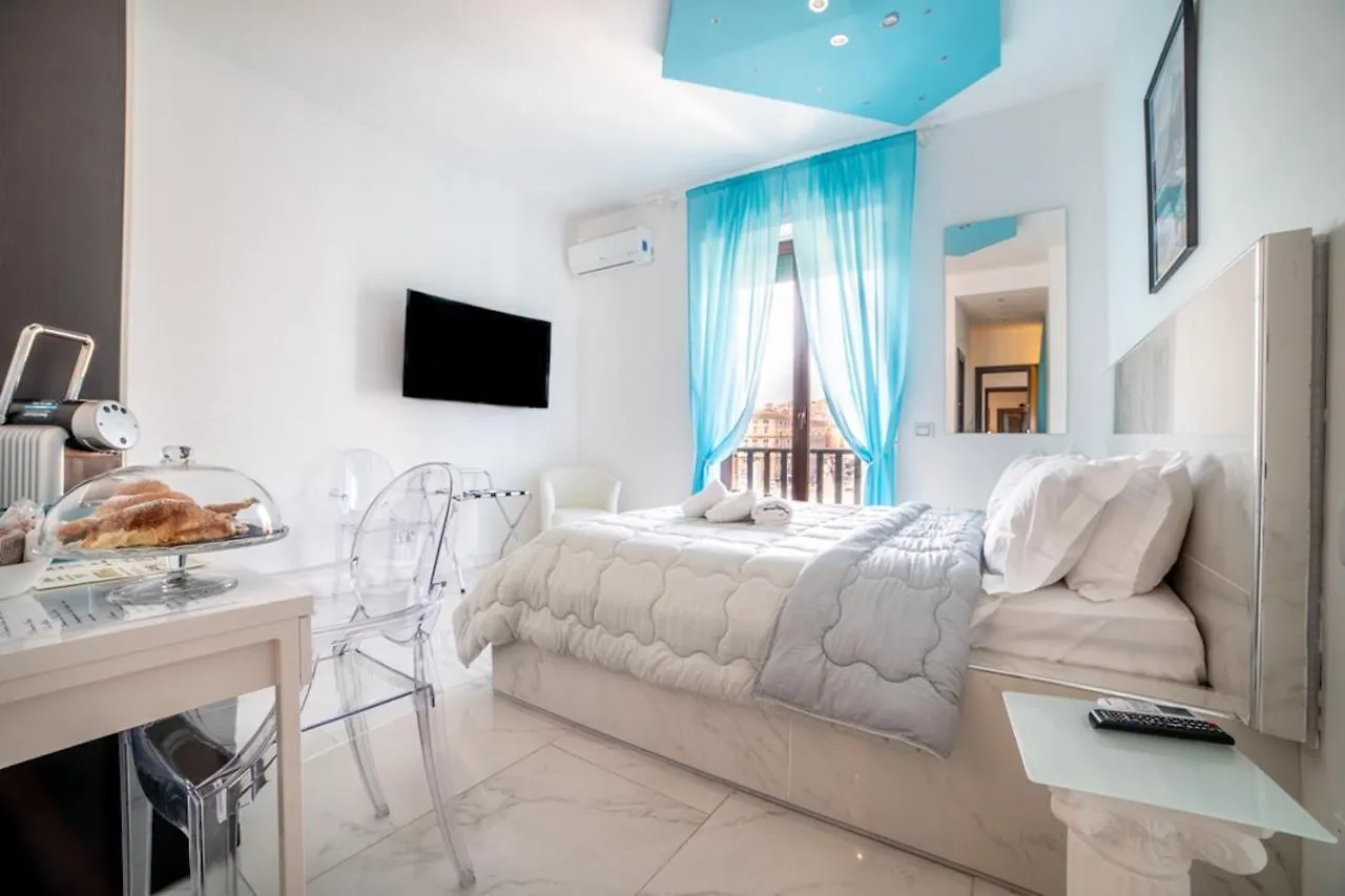 Tiffany & Babylon Luxury Stay Неаполь 5*,